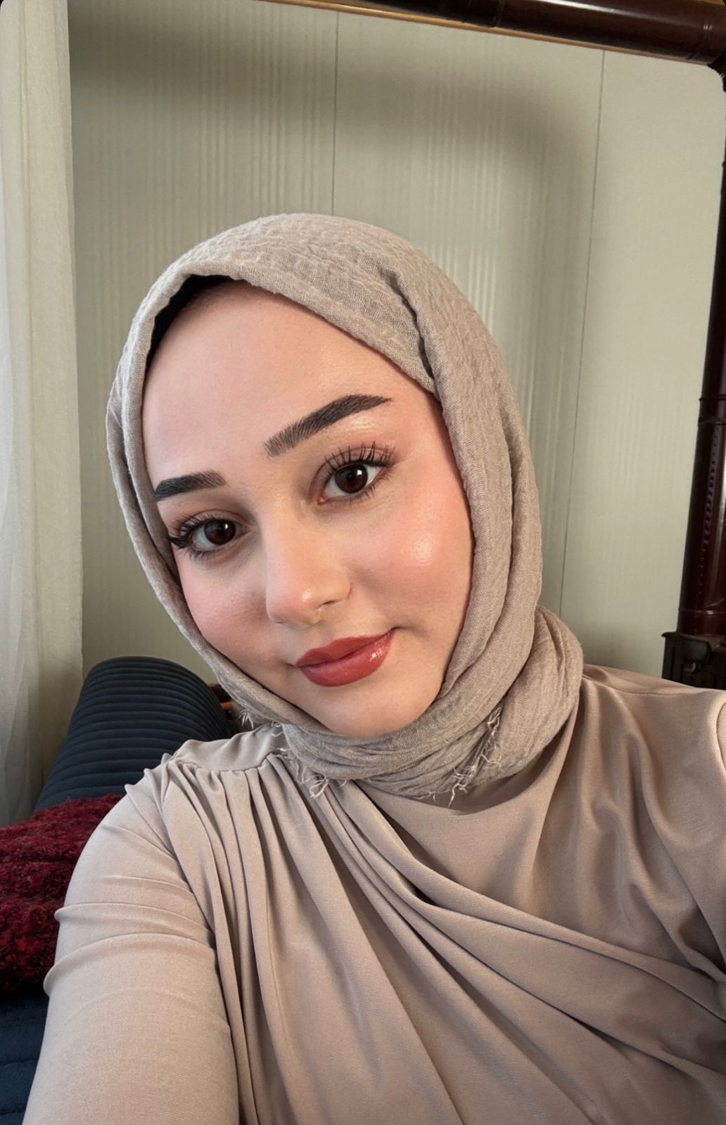 Cumhuriyet Zeki Kadın Escort Alime