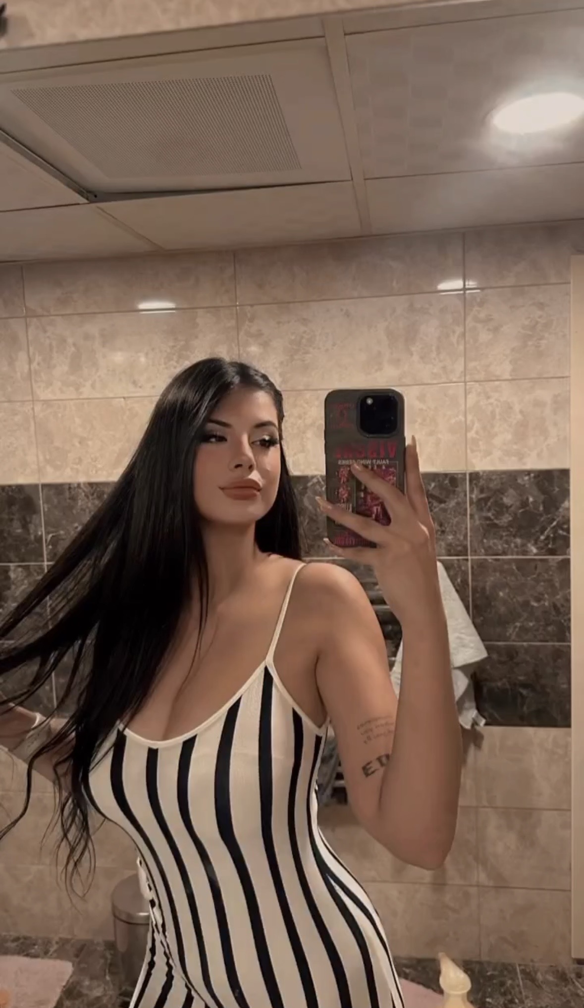 İmrenler Efsanevi Partner Bayan Escort Burcu