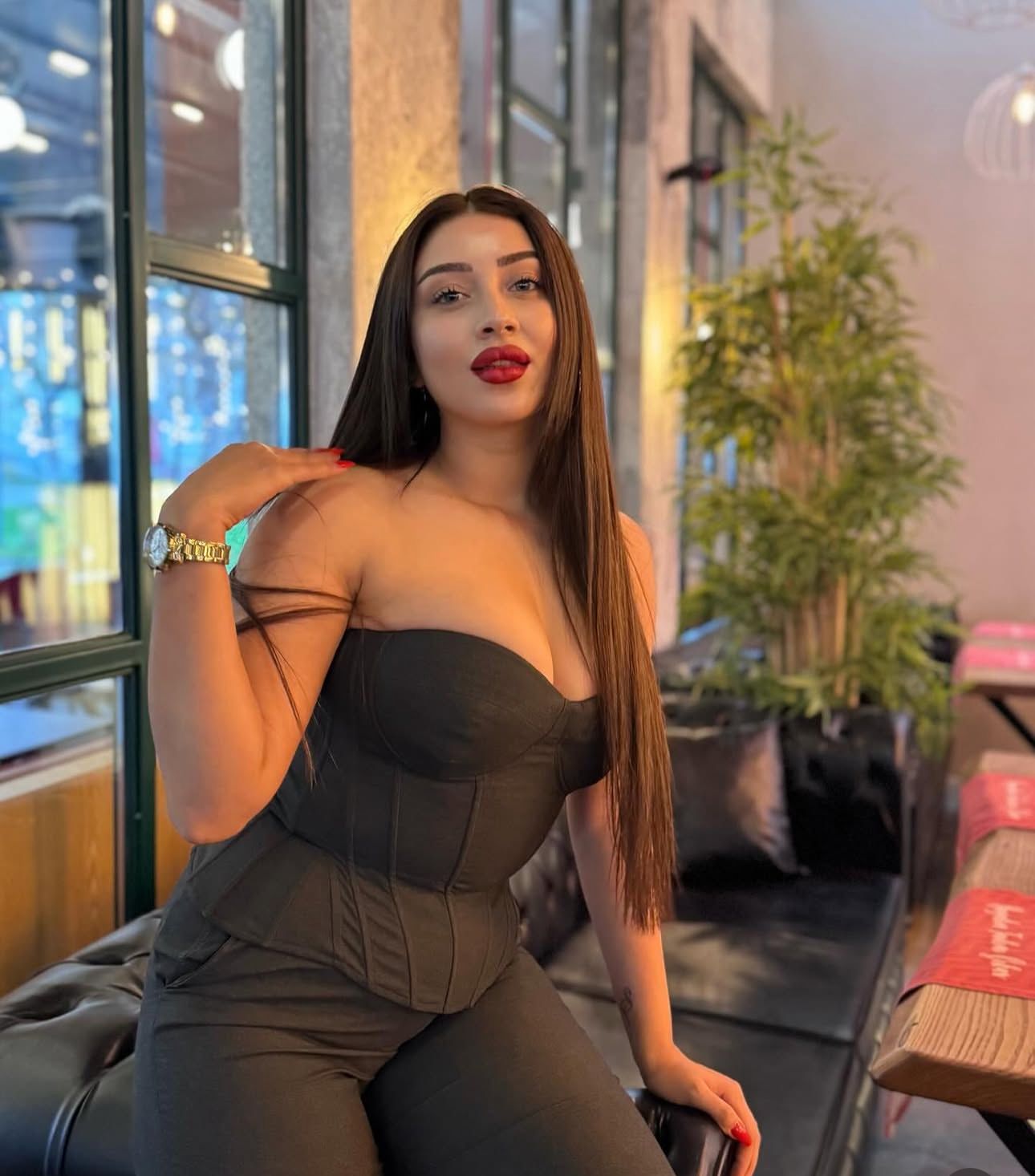 Tolca Karizmatik Partner Bayan Escort Belgin
