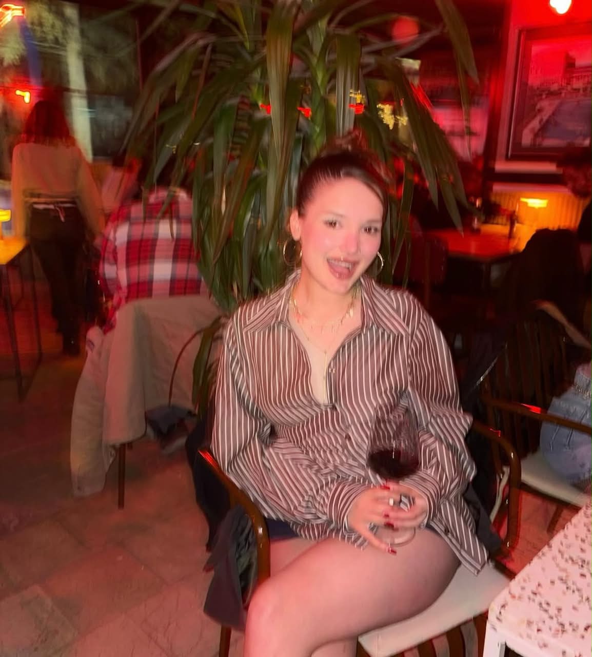 Köşk Şık Bayan Escort Serap
